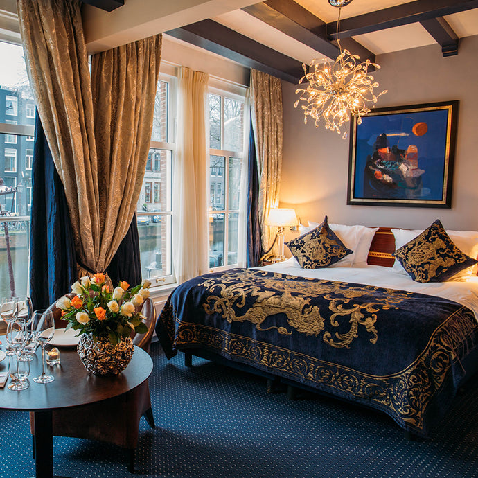 Een luxe Staycation aan de mooiste gracht van Amsterdam in het Ambassade Hotel!